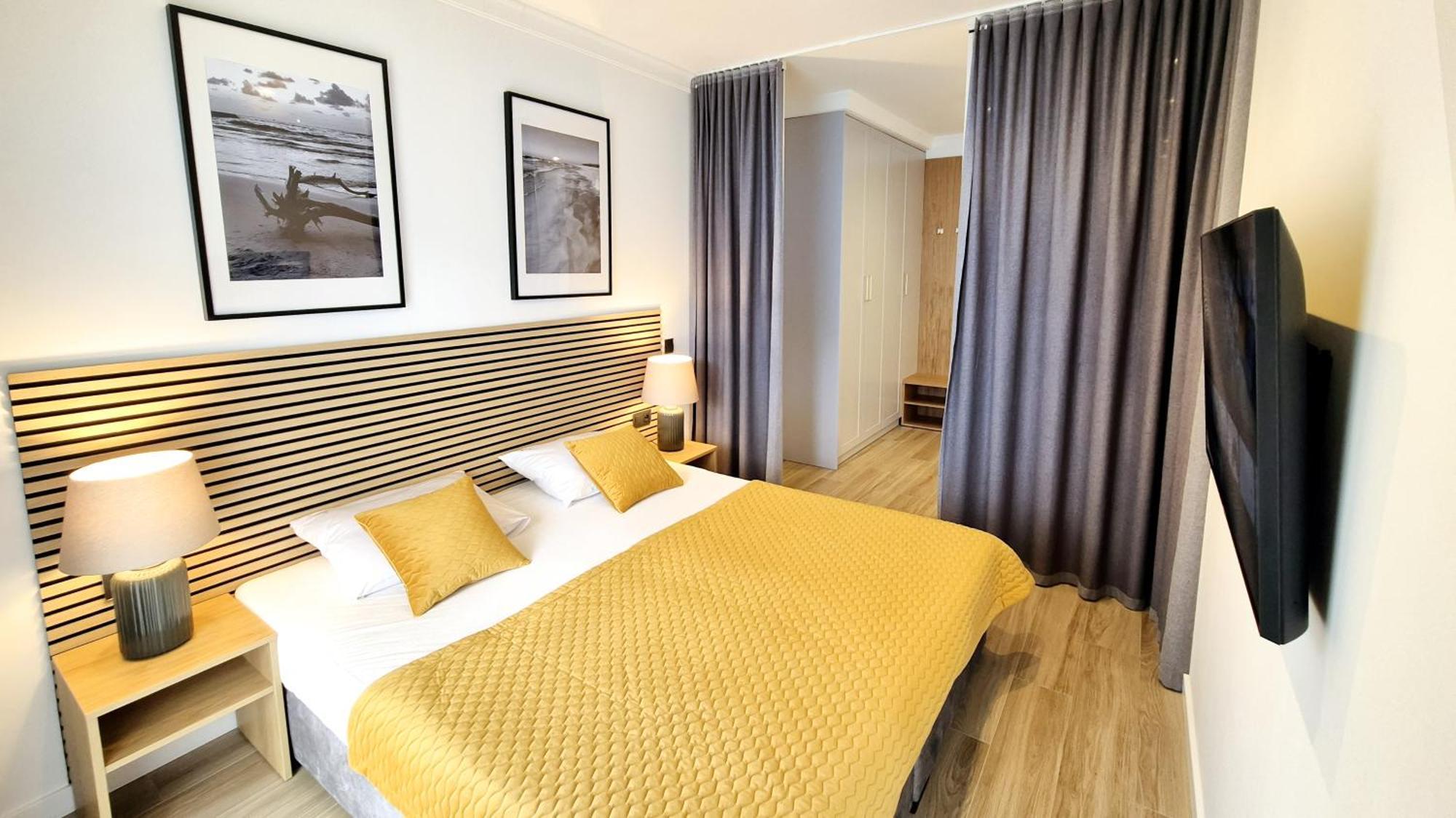 Apartamenty Dudek - Stylowe Apartamenty, 5 Minut Pieszo Do Morza! Рови Екстериор снимка