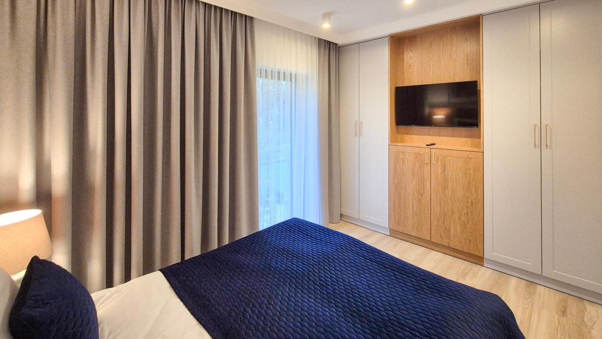 Apartamenty Dudek - Stylowe Apartamenty, 5 Minut Pieszo Do Morza! Рови Екстериор снимка