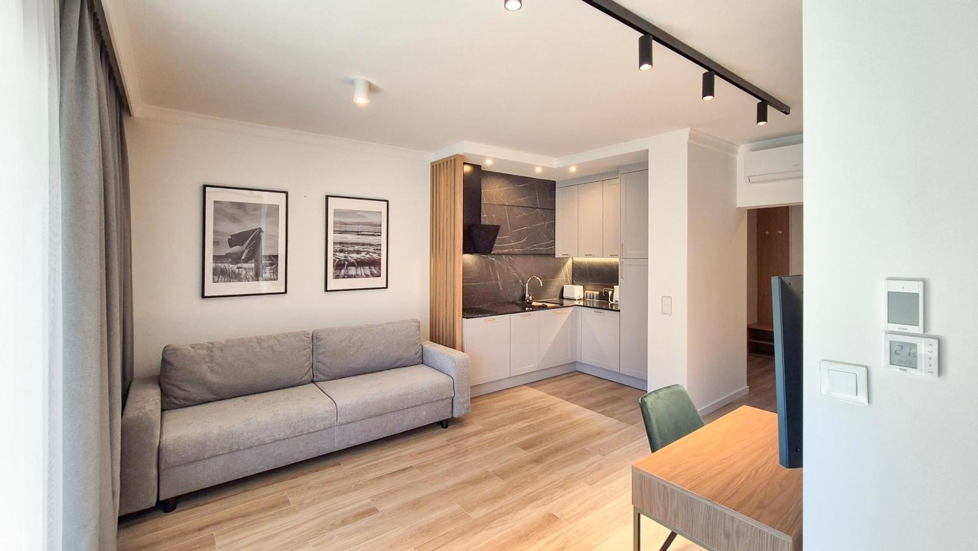 Apartamenty Dudek - Stylowe Apartamenty, 5 Minut Pieszo Do Morza! Рови Екстериор снимка